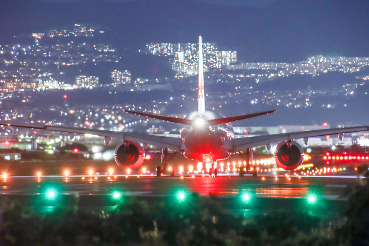 『空港と夜景』